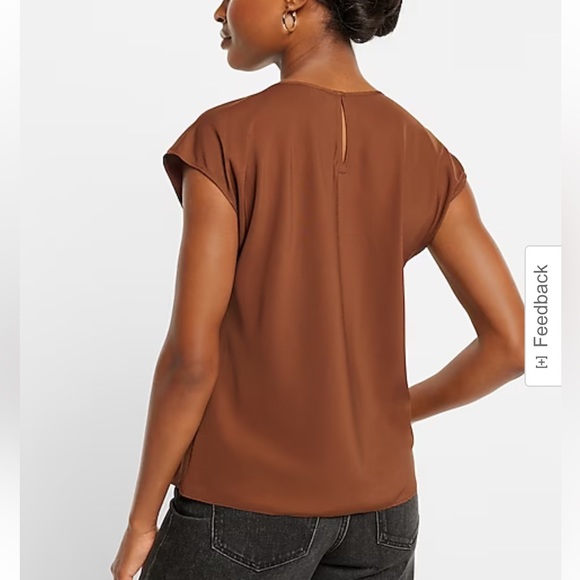 🎁🎀🌟 NWT Express Crew Neck Gramercy Tee - Picture 4 of 5